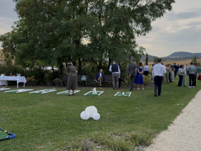 Minigolf - Interaktív rendezvényprogramok céges rendezvények, csapatépítőkre, családi napokra, fesztiválokra, konferenciákra